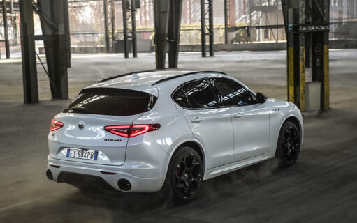 Alfa Romeo introduce i modelli 2021 e presenta la nuova Stelvio Veloce Ti
