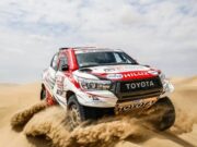 Dakar 2021, Nasser Al-Attiyah vince ancora tra le auto. Carlos Sainz sbaglia strada e perde oltre mezz’ora
