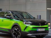 Nuova Opel Mokka nelle concessionarie con motori a combustione interna e elettrica Mokka-e